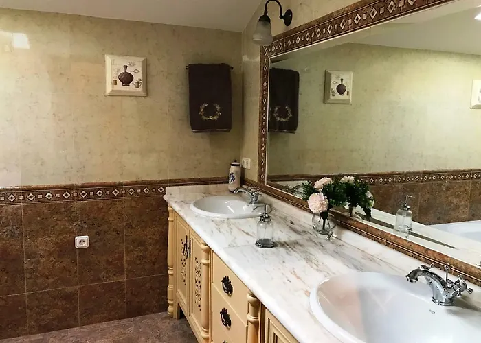 La Atalaya Great Luxury Attic